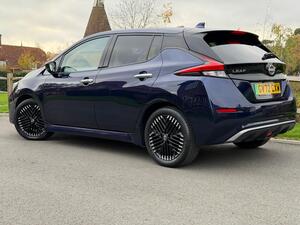 Nissan Leaf 39kWh N-Connecta AUTO 5dr