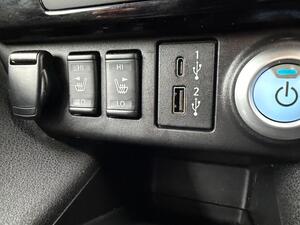 Nissan Leaf 39kWh N-Connecta AUTO 5dr