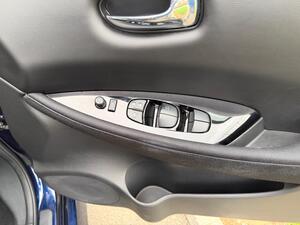 Nissan Leaf 39kWh N-Connecta AUTO 5dr