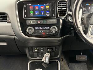 Mitsubishi Outlander 2.0H 12kWh 5HS CVT 4WD EURO 6 (s/s) 5dr