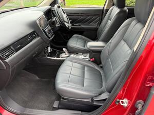 Mitsubishi Outlander 2.0H 12kWh 5HS CVT 4WD EURO 6 (s/s) 5dr