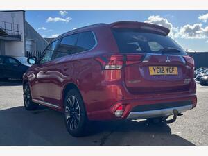 Mitsubishi Outlander 2.0H 12kWh 5HS CVT 4WD EURO 6 (s/s) 5dr