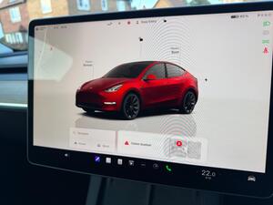 Tesla Model Y (Dual Motor) LONG Range AUTO 4WDE 5dr