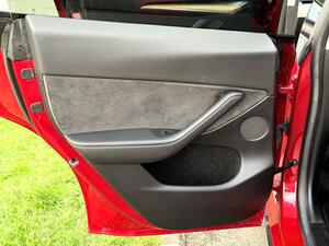 Tesla Model Y (Dual Motor) LONG Range AUTO 4WDE 5dr