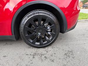 Tesla Model Y (Dual Motor) LONG Range AUTO 4WDE 5dr