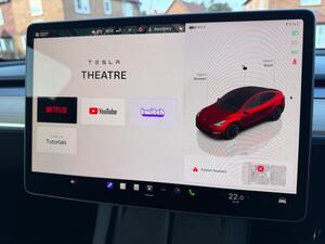 Tesla Model Y (Dual Motor) LONG Range AUTO 4WDE 5dr