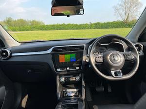 MG MG ZS 44.5kWh Exclusive Auto 5dr