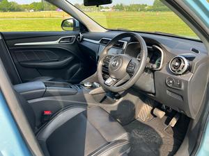 MG MG ZS 44.5kWh Exclusive Auto 5dr