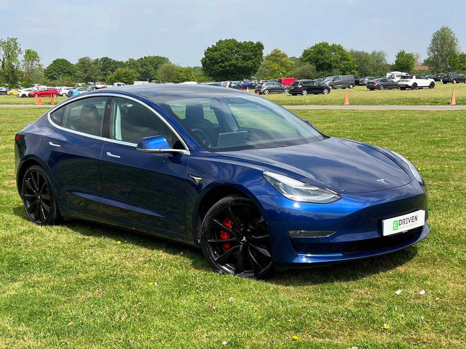 Tesla Model 3 (Dual Motor) Performance Auto 4WDE 4dr (Performance Upgrade)