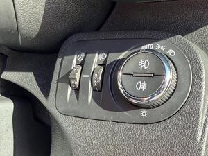 Vauxhall Combo Electric 2300 50kWh Sportive Panel VAN 6dr Electric AUTO L2 H1 (7.4kW Charger) (136 PS)