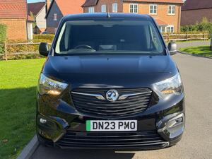Vauxhall Combo Electric 2300 50kWh Sportive Panel VAN 6dr Electric AUTO L2 H1 (7.4kW Charger) (136 PS)