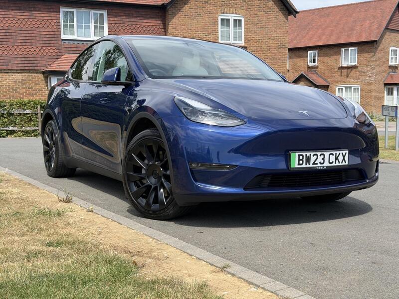 Tesla Model Y (Dual Motor) LONG Range AUTO 4WDE 5dr