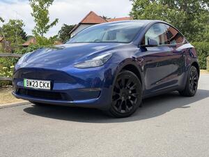 Tesla Model Y (Dual Motor) LONG Range AUTO 4WDE 5dr
