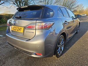 Lexus CT 1.8 200h Advance 5dr