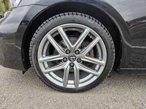 Lexus IS 2.5 300h F Sport 4dr