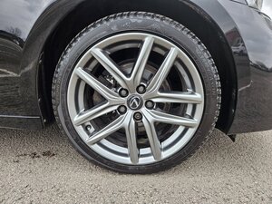 Lexus IS 2.5 300h F Sport 4dr