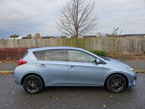 Toyota Auris 1.8 Vvt-i Icon Plus 5dr