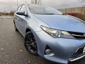 Toyota Auris 1.8 Vvt-i Icon Plus 5dr