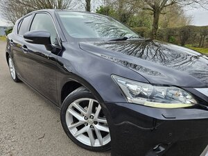 Lexus CT 1.8 200h Premier 5dr