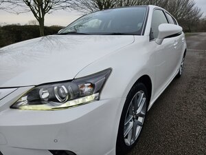 Lexus CT 1.8 200h Advance Plus 5dr