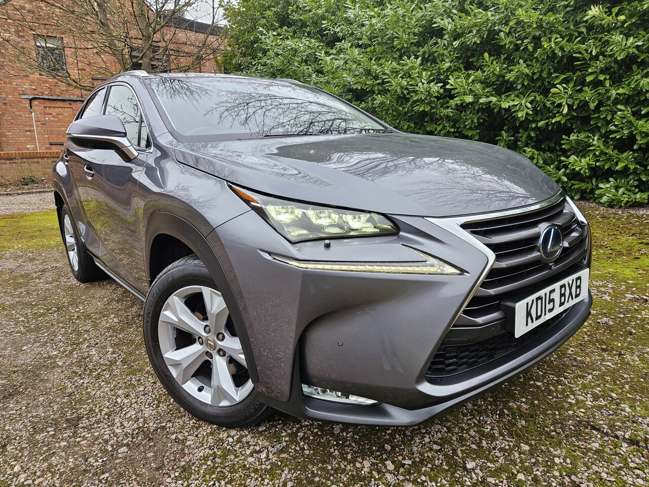 Lexus NX 2.5 300h Premier 5dr