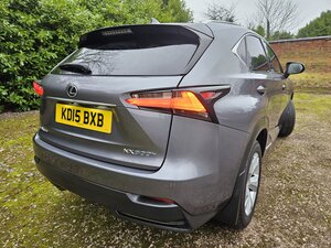 Lexus NX 2.5 300h Premier 5dr