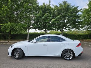 Lexus IS 2.5 Is 300h F Sport Cvt 4dr