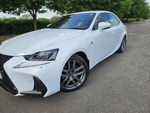 Lexus IS 2.5 Is 300h F Sport Cvt 4dr