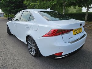Lexus IS 2.5 Is 300h F Sport Cvt 4dr