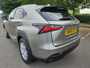 Lexus NX 2.5 Nx 300h Luxury Cvt 5dr