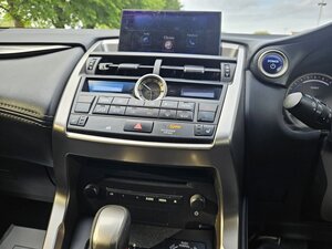 Lexus NX 2.5 Nx 300h Luxury Cvt 5dr