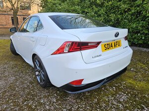 Lexus IS 2.5 Is 300h F Sport Cvt 4dr