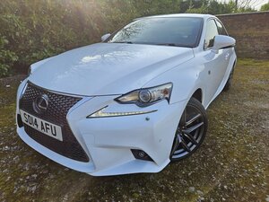 Lexus IS 2.5 Is 300h F Sport Cvt 4dr