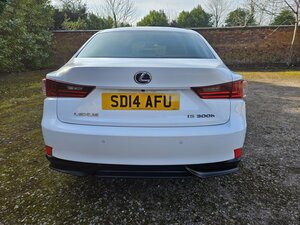 Lexus IS 2.5 Is 300h F Sport Cvt 4dr