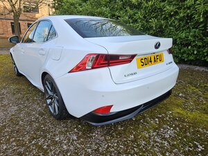 Lexus IS 2.5 Is 300h F Sport Cvt 4dr