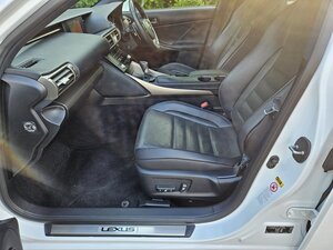 Lexus IS 2.5 Is 300h F Sport Cvt 4dr