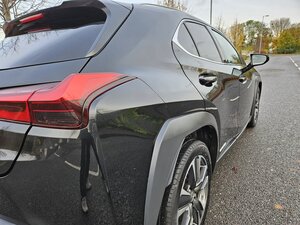 Lexus UX 2.0 250h 5dr