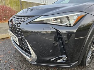 Lexus UX 2.0 250h 5dr