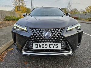 Lexus UX 2.0 250h 5dr