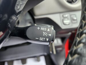 Toyota Yaris 1.5 Yaris Icon Vvt-i 5dr