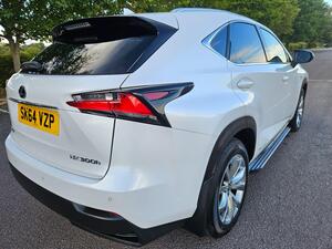 Lexus NX 2.5 300h F Sport E-CVT 4WD Euro 6 (s/s) 5dr