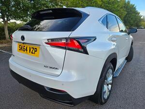 Lexus NX 2.5 300h F Sport E-CVT 4WD Euro 6 (s/s) 5dr