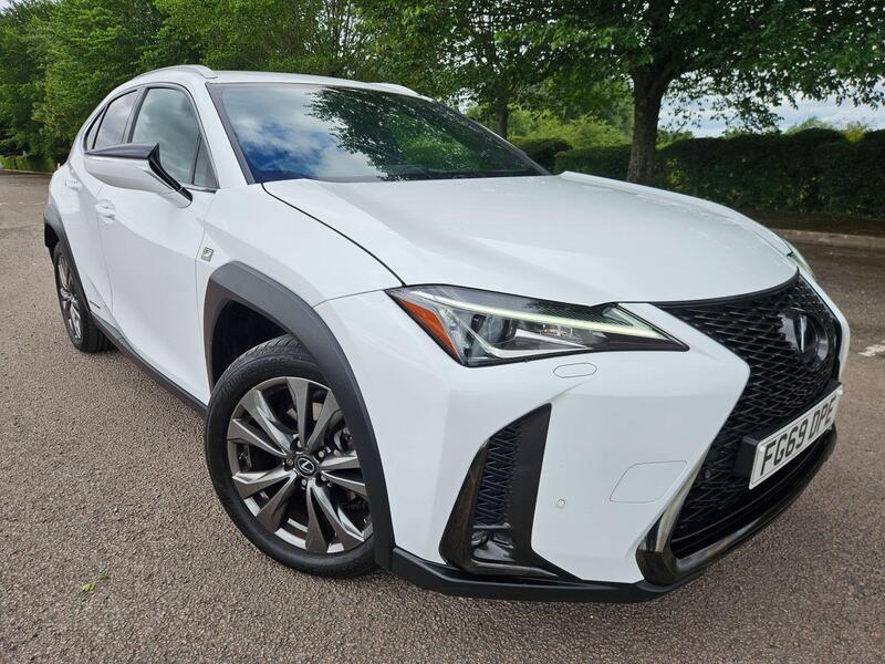 Lexus UX 2.0 250H F Sport E-CVT EURO 6 (s/s) 5dr