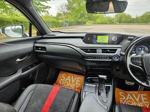 Lexus UX 2.0 250H F Sport E-CVT EURO 6 (s/s) 5dr