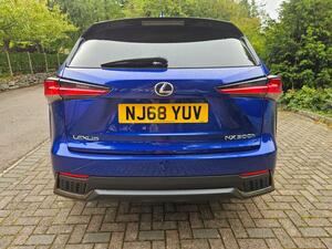 Lexus NX 2.5 300h F Sport E-CVT 4WD Euro 6 (s/s) 5dr