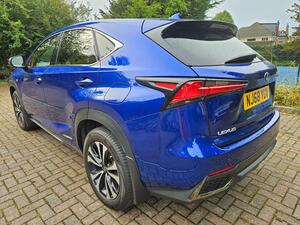 Lexus NX 2.5 300h F Sport E-CVT 4WD Euro 6 (s/s) 5dr