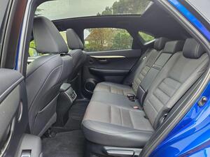 Lexus NX 2.5 300h F Sport E-CVT 4WD Euro 6 (s/s) 5dr