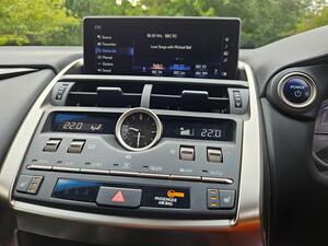 Lexus NX 2.5 300h F Sport E-CVT 4WD Euro 6 (s/s) 5dr
