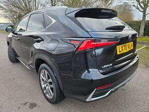 Lexus NX 2.5 300H GPF E-CVT 4WD EURO 6 (s/s) 5dr