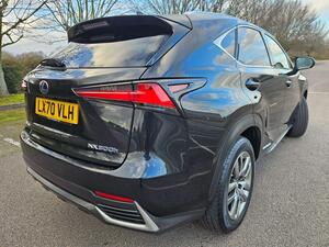 Lexus NX 2.5 300H GPF E-CVT 4WD EURO 6 (s/s) 5dr